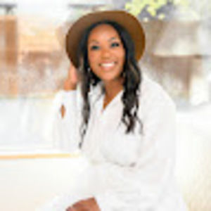 Meet your Posher, Melanie